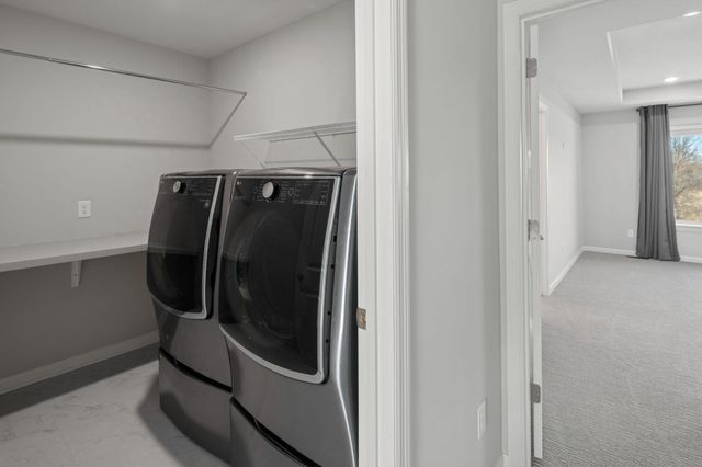 2422 N Blossom Circle, Orono, MN 55356