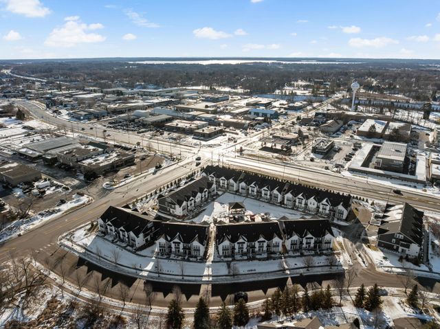 2422 N Blossom Circle, Orono, MN 55356