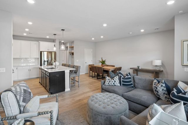 2422 N Blossom Circle, Orono, MN 55356