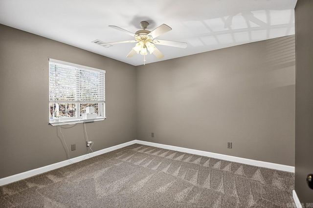 419 E Colonel Glenn, Little Rock, AR 72210