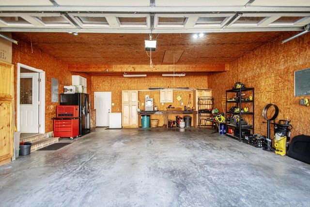 419 E Colonel Glenn, Little Rock, AR 72210