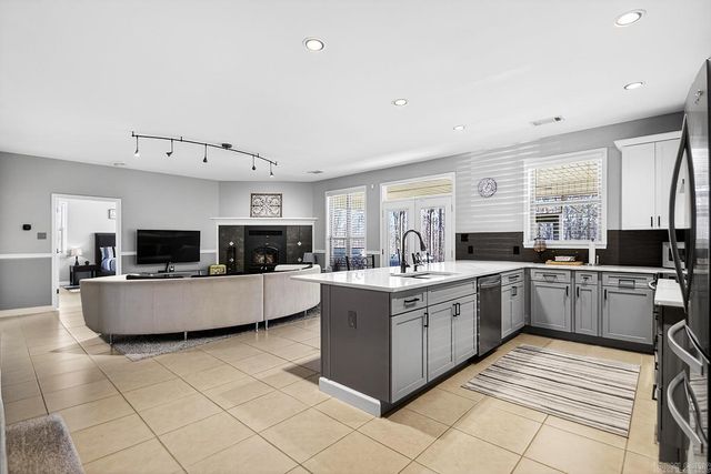 419 E Colonel Glenn, Little Rock, AR 72210