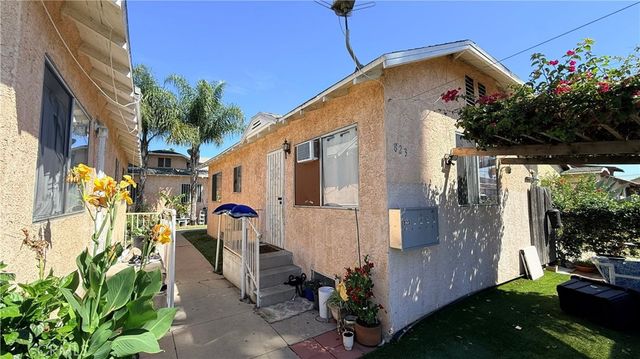 823 W 81st, Los Angeles, CA 90044