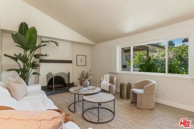 29353 Deep Shadow Drive, Agoura Hills, CA 91301