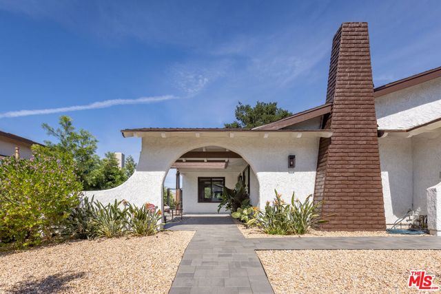 29353 Deep Shadow Drive, Agoura Hills, CA 91301