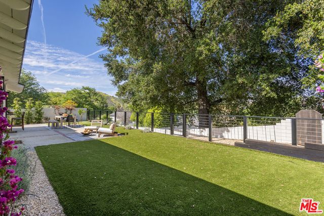 29353 Deep Shadow Drive, Agoura Hills, CA 91301