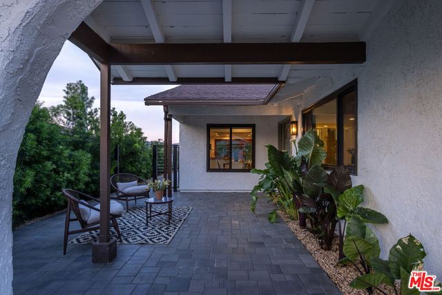 29353 Deep Shadow Drive, Agoura Hills, CA 91301