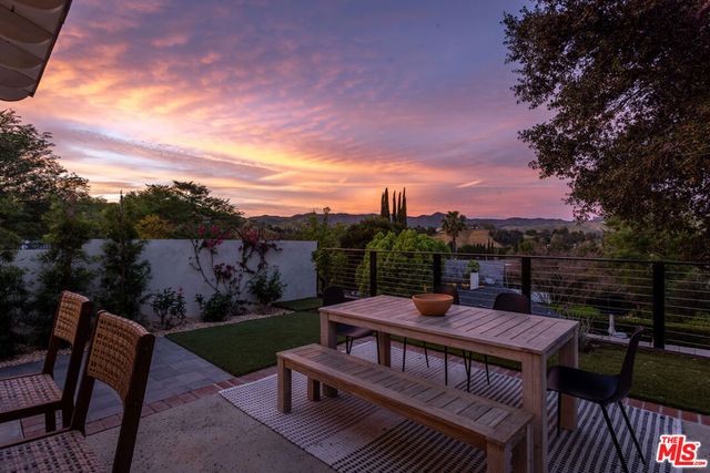 29353 Deep Shadow Drive, Agoura Hills, CA 91301