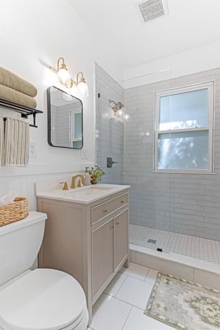 12 Crest Street, Lyman, SC 29365
