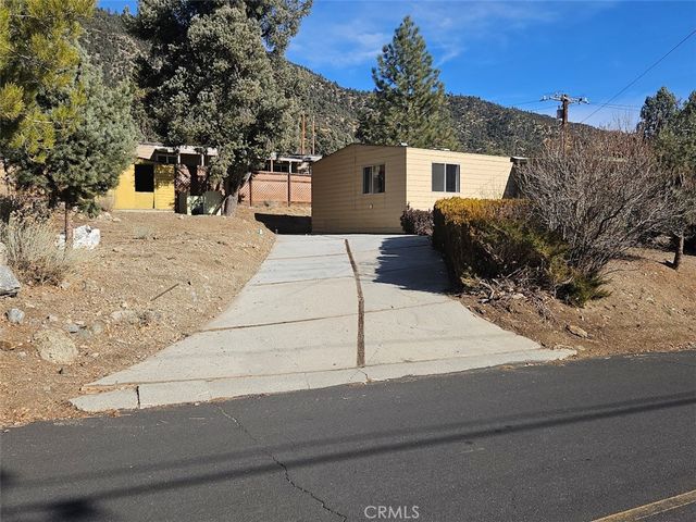 16705 Aleutian Drive, Pine Mountain Club, CA 93222