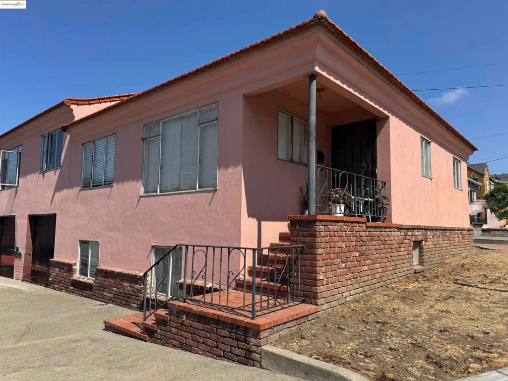 22774 4th Street, Hayward, CA 94541