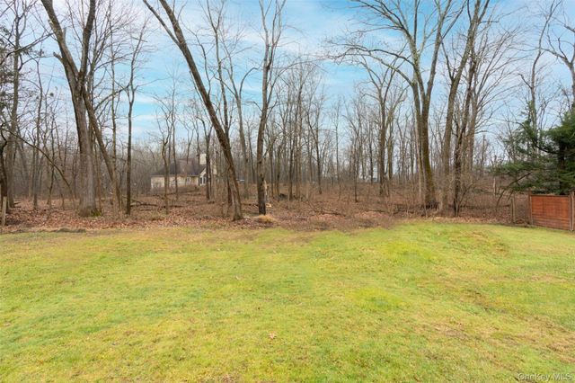 13 Judy Terrace, Poughkeepsie, NY 12601