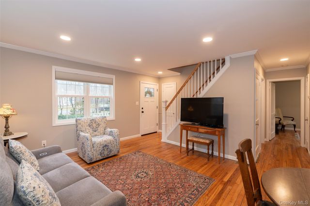 13 Judy Terrace, Poughkeepsie, NY 12601