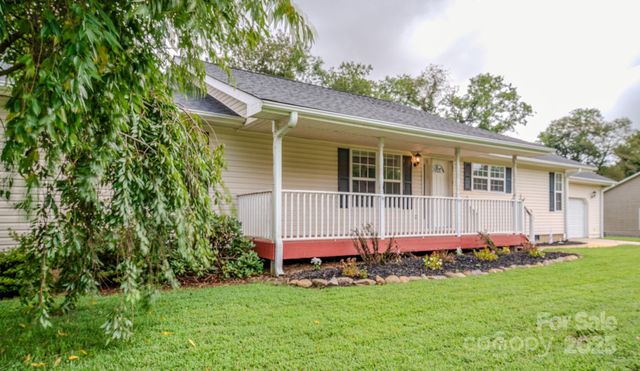 45 Eden Glen Road, Black Mountain, NC 28711