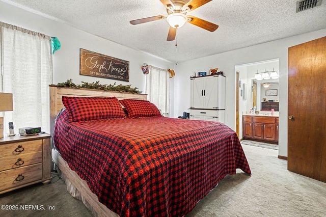 11166 WOODELM Drive E, Jacksonville, FL 32218