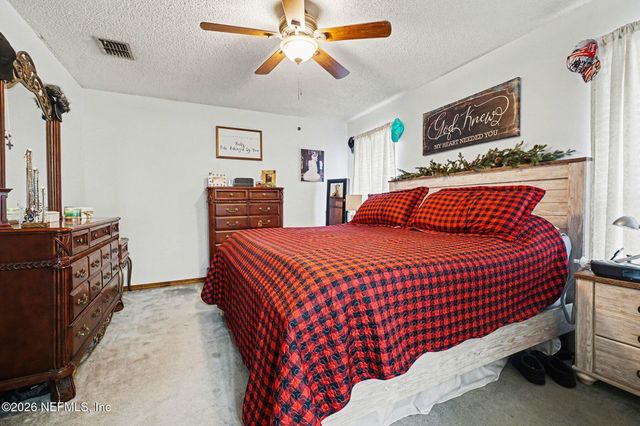 11166 WOODELM Drive E, Jacksonville, FL 32218