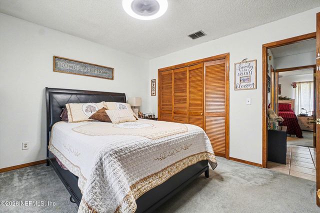 11166 WOODELM Drive E, Jacksonville, FL 32218