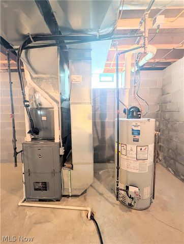 15130 Sawgrass Lane, Middlefield, OH 44062