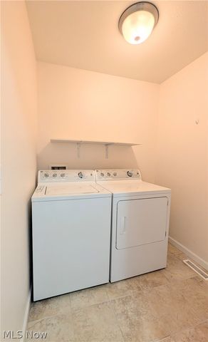 15130 Sawgrass Lane, Middlefield, OH 44062