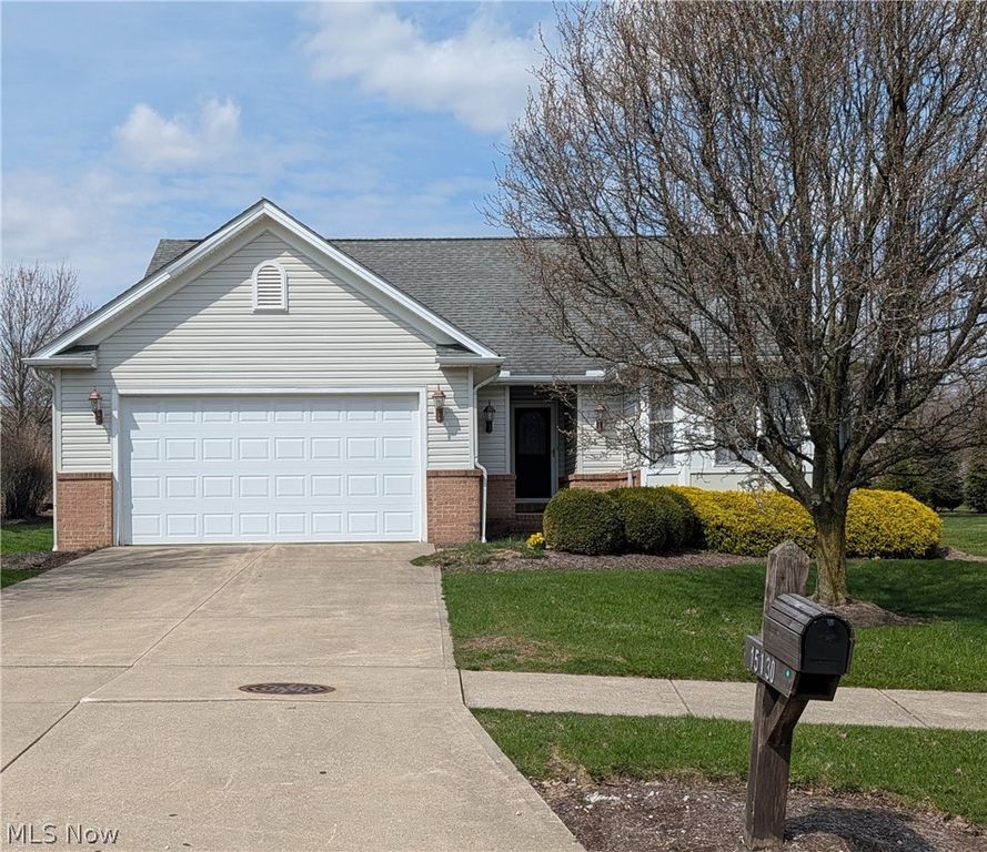 15130 Sawgrass Lane, Middlefield, OH 44062