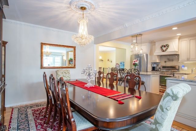 17 Iron Forge Rd, Parsippany-troy Hills Twp., NJ 07054