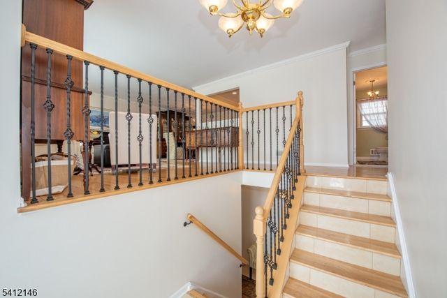 17 Iron Forge Rd, Parsippany-troy Hills Twp., NJ 07054