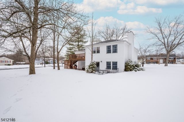 17 Iron Forge Rd, Parsippany-troy Hills Twp., NJ 07054