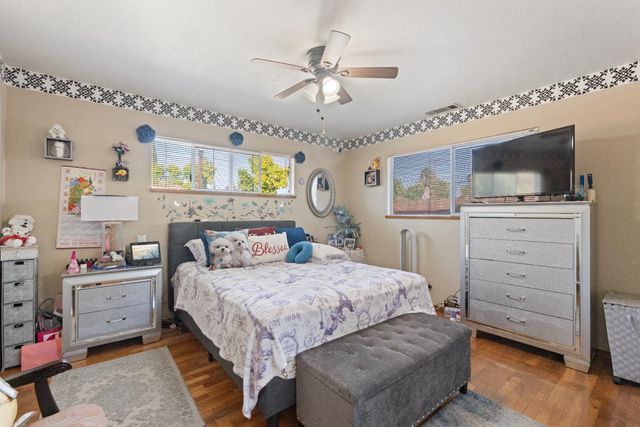 161 Ribier Ave, Modesto, CA 95350