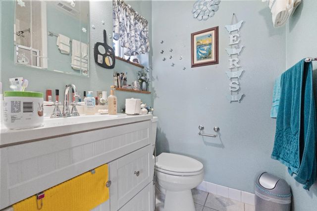 161 Ribier Ave, Modesto, CA 95350