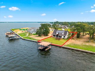2565 Groves Court, Tool, TX 75143
