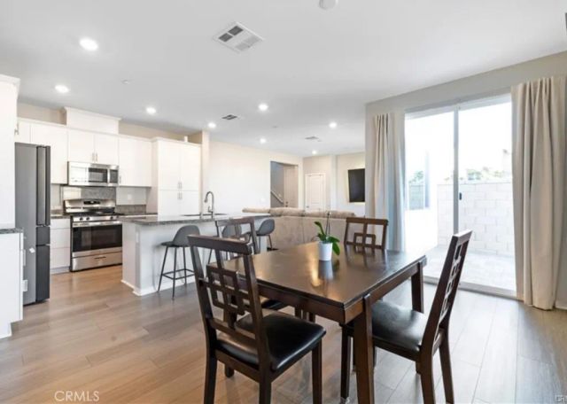 2498 Gunner Ridge, Rialto, CA 92377