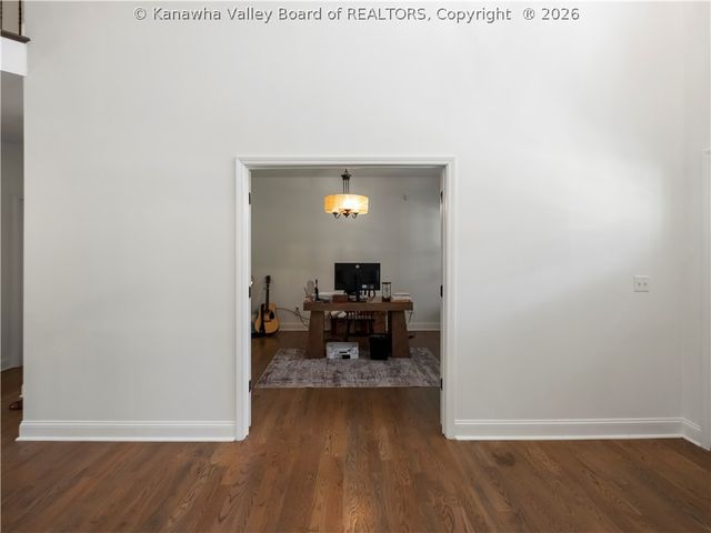 44 Russell Street, Winfield, WV 25213
