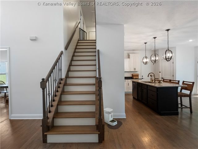 44 Russell Street, Winfield, WV 25213