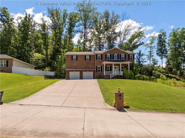 44 Russell Street, Winfield, WV 25213