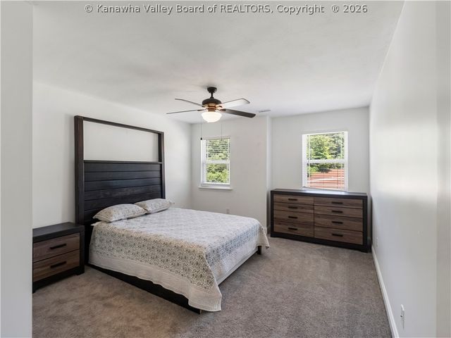 44 Russell Street, Winfield, WV 25213