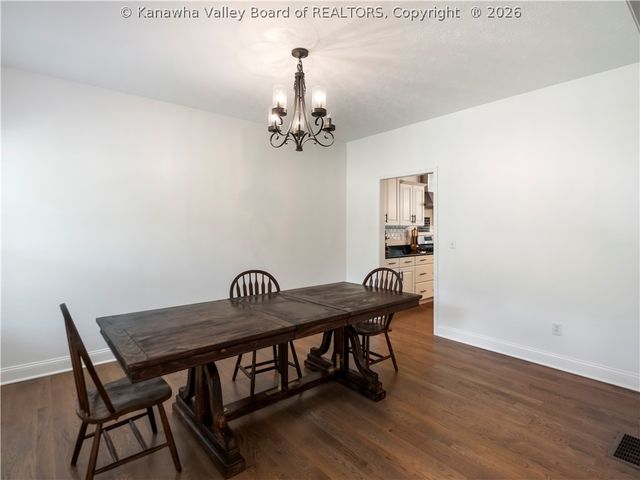 44 Russell Street, Winfield, WV 25213