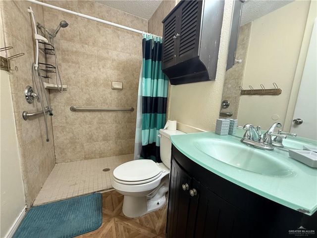 3614 E Andrew Avenue, Alton, TX 78573