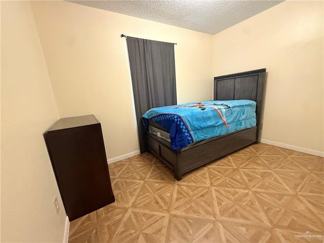3614 E Andrew Avenue, Alton, TX 78573