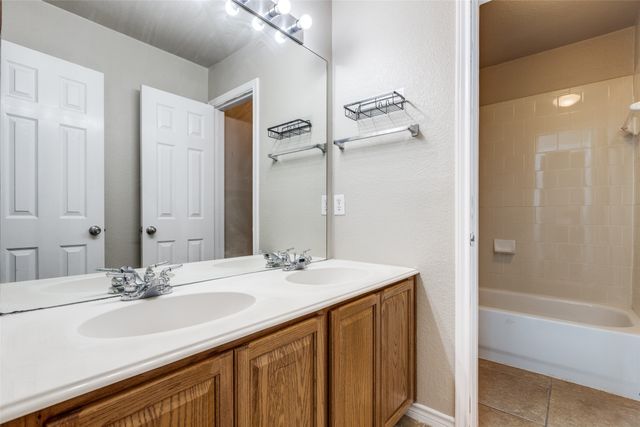 11398 Pear Ridge Drive, Frisco, TX 75035