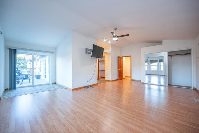 242 Montgomery Dr, Mokelumne Hill, CA 95245