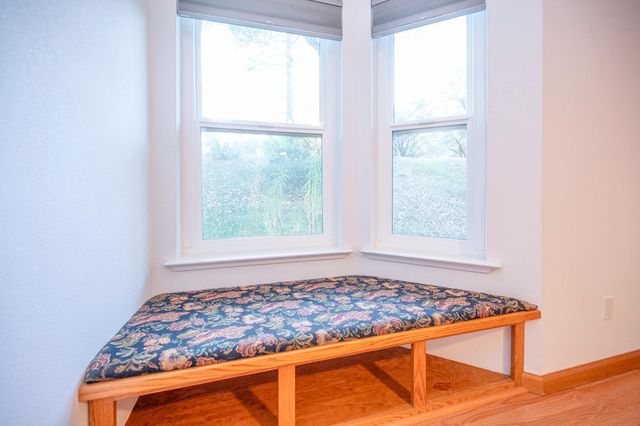 242 Montgomery Dr, Mokelumne Hill, CA 95245