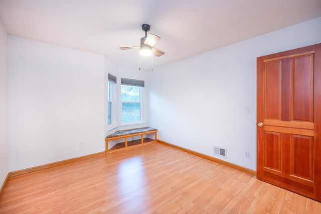 242 Montgomery Dr, Mokelumne Hill, CA 95245