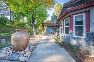 242 Montgomery Dr, Mokelumne Hill, CA 95245