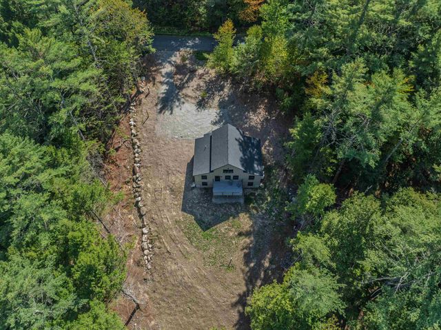 93 Waterthorn Road, Thornton, NH 03285