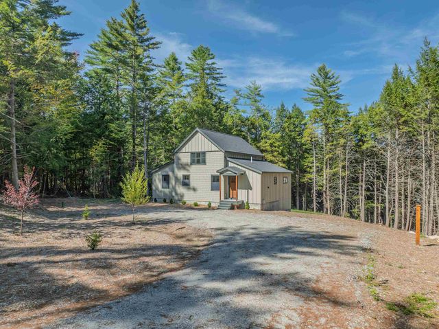 93 Waterthorn Road, Thornton, NH 03285