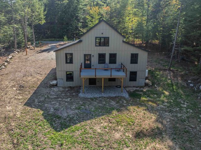 93 Waterthorn Road, Thornton, NH 03285
