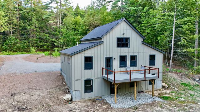 93 Waterthorn Road, Thornton, NH 03285