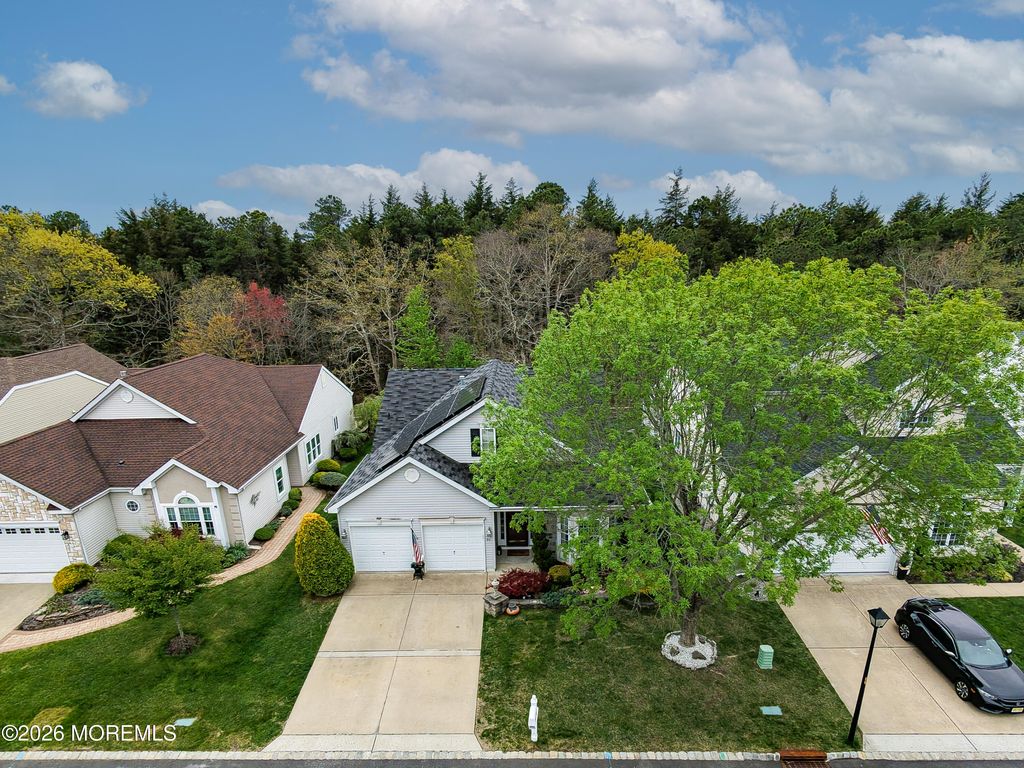 93 Pebble Beach Boulevard, Jackson, NJ 08527