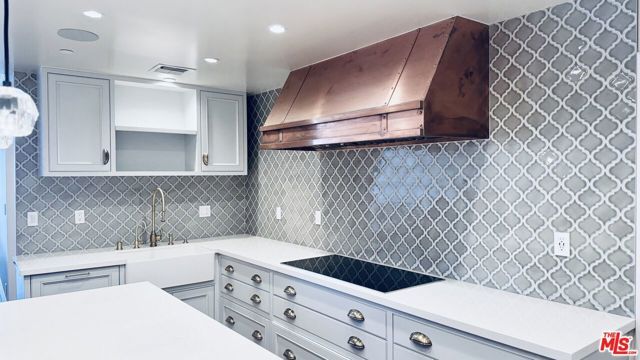 10724 Wilshire Boulevard 1605, Los Angeles, CA 90024