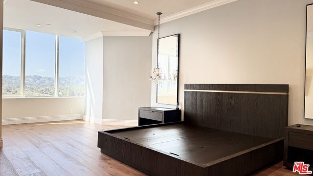 10724 Wilshire Boulevard 1605, Los Angeles, CA 90024